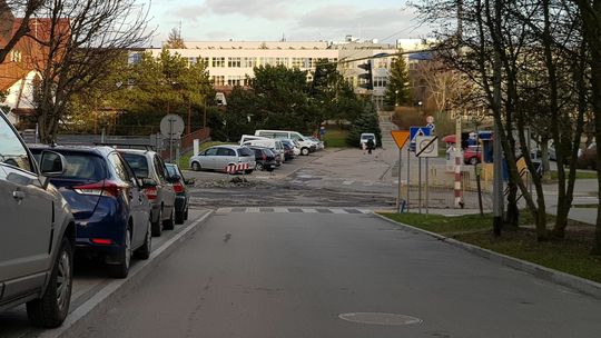 Dlaczego nie działa sygnalizator na drodze do szkoły?