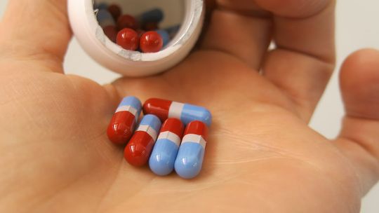 Dlaczego Polki wybierają antykoncepcję doustną?