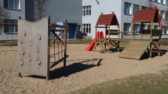 Dlaczego przedszkolaki nie korzystają z placu zabaw? - pyta czytelniczka