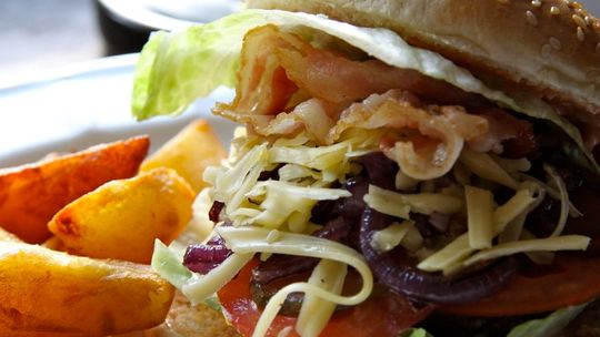 Dlaczego smakują słodycze i fastfoody