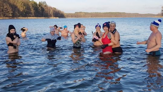 Do puszek WOŚP morsy wrzucały pieniądze nawet w wodzie