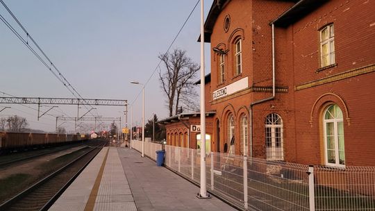 Do Szczecina z Gryfina w 3 godziny. Rzecznik PKP PLK wyjaśnia przyczynę