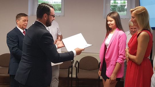 Docenili najlepszych absolwentów [ZDJĘCIA]