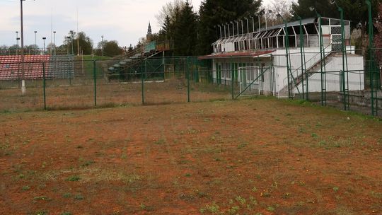 Doprowadził do ruiny, a teraz chce wydzierżawić?