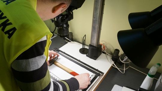 Doszczętnie okradli budynek w budowie