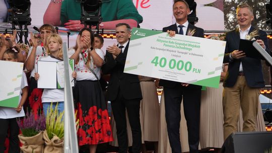 KGW z powiatu gryfińskiego zdobyło I miejsce i nagrodę główną! Sukces na Dożynkach Wojewódzkich