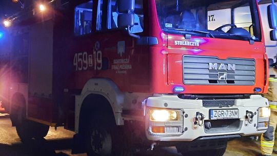 Druhowie z Nawodnej znów płacą z własnej kieszeni. Kolejny rozdział sporu o wozy OSP