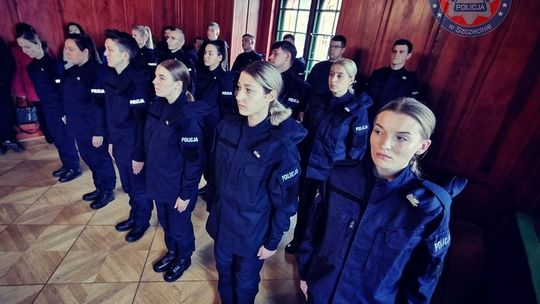 Dwoje nastolatków zostało nowymi policjantami