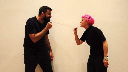 Dwujęzyczna lekcja o muzyce - transmisja szkolnego koncertu