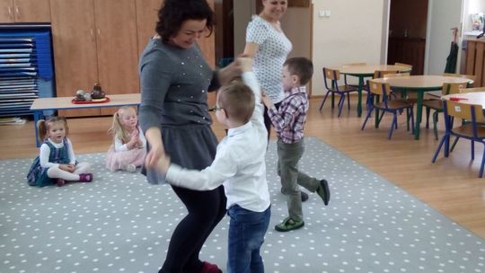 Dzień Kobiet na wesoło