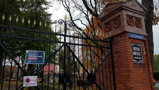 Dzień Wszystkich Świętych inny niż dotąd