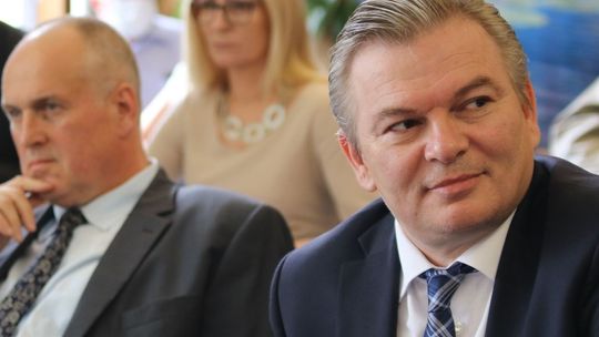 Dziwna odpowiedź burmistrza na zagrożenie koronawirusem w szkołach