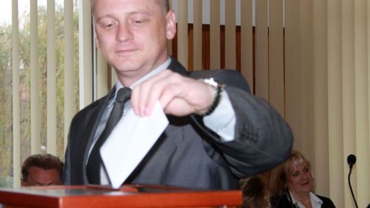 Efektywność pozyskiwania inwestorów zerowa - ocenia radny Rafał Guga