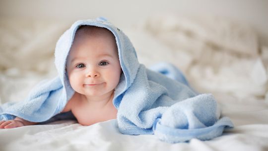 Ekologiczne kosmetyki dla dzieci – zdrowie i bezpieczeństwo malucha w harmonii z naturą Ekologiczne kosmetyki dla dzieci – zdrowie i bezpieczeństwo malucha w harmonii z naturą