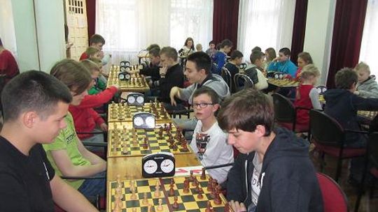 Emocje 33 graczy Emocje 33 graczy