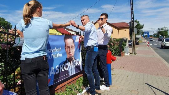 Europoseł Arłukowicz: #TydzieńDlaRafała. Ruszamy z akcją plakatowania i banerowania