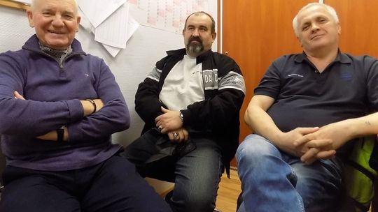 Feniks ma kłopoty. Potrzebuje pomocy