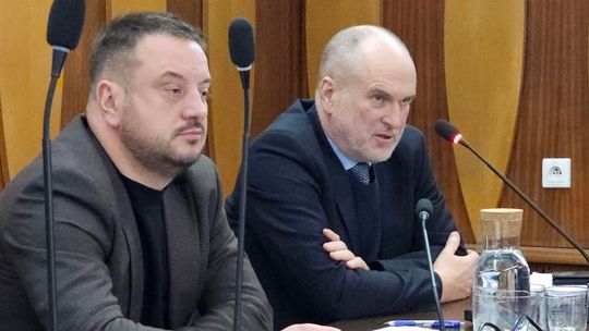 Finanse Gryfina i remont Łużyckiej. Prawda o rzekomych sukcesach i bezczelność wiceburmistrza Milera