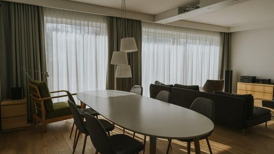 Firany do salonu – nowoczesne, modne i eleganckie