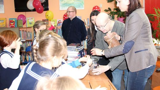 „Gdy inny czyta się gorszy?”