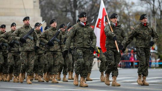 Generał Pacek: Może należy przywrócić obowiązkową służbę zasadniczą