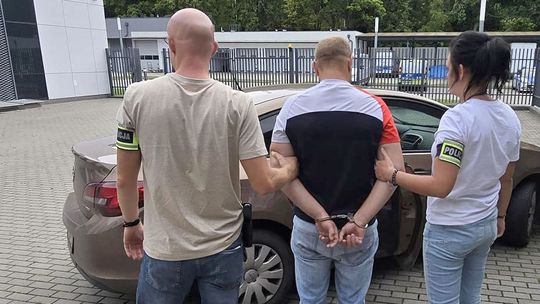 Gracjan S. odpowie za szczególne okrucieństwo wobec psa i za groźby karalne. Jest akt oskarżenia