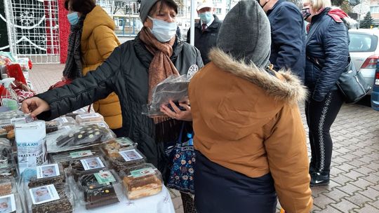 Gryfinianie wielkie serca mają i kiermasz dla Ani chętnie odwiedzają