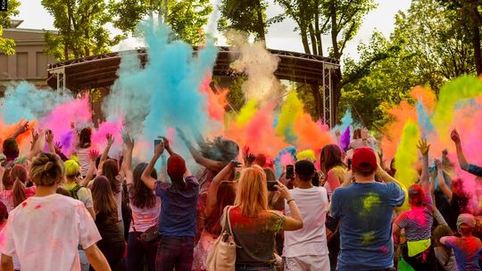 Gryfino: Holi Święto Kolorów w majowy weekend