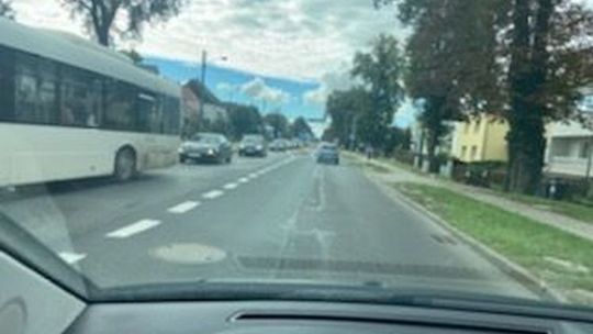 Gryfino stoi w korku. "Burmistrzu, dlaczego zawaliłeś Łużycką?!" Gryfino stoi w korku. "Burmistrzu, dlaczego zawaliłeś Łużycką?!"