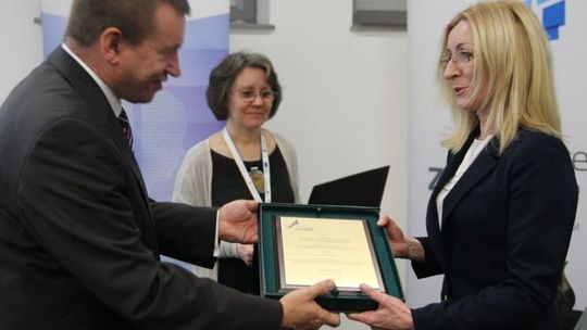 Gryfino wśród liderów ekonomii społecznej. Nagroda dla obecnych i poprzednich władz