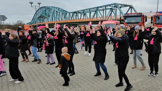 Gryfino zatańczyło przeciwko przemocy w ramach akcji ,,Nazywam się Miliard"