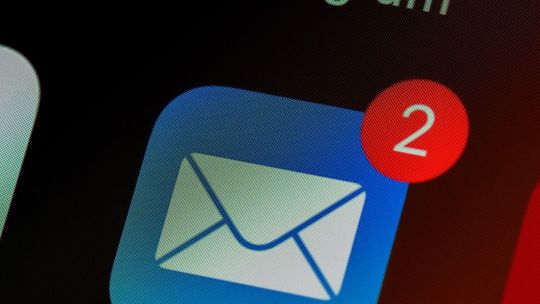 Helsińska Fundacja Praw Człowieka broni dziennikarza, który pytał biuro prasowe PGE o Mieczysława Sawaryna i oskarżono go o zniesławienie