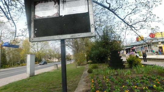 Ich życia płomień zgasł...