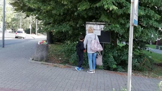 Ich życia płomień zgasł...