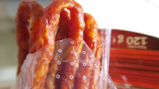 Inna cena na półce, a inna przy kasie