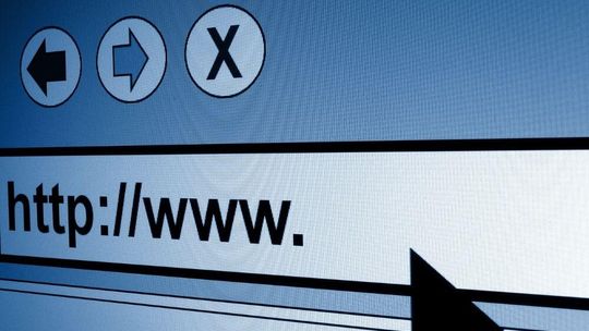 Internetowe serwisy informacyjne - najważniejsze informacje