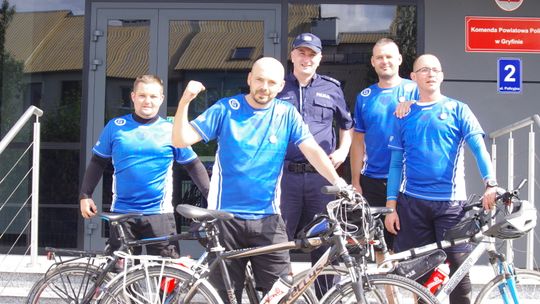 Jadąc dla Laury dotarli do Gryfina