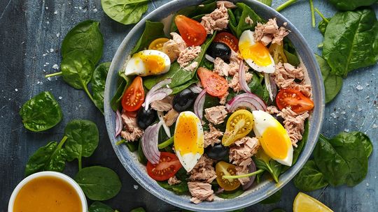 Jak dbać o formę w okresie jesienno-zimowym? Patenty dla ciała i ducha