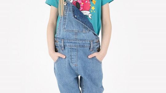 Jak dobierać rozmiar jeansów dziecięcych?