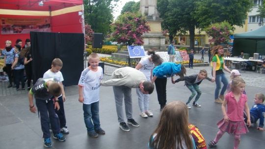 Jak na rynku pokazywali sztukę