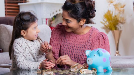 Jak żyje się Polakom? Historyczny wynik zadowolenia i luksus bez specjalnego oszczędzania