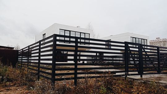 Jak wybrać idealne ogrodzenie? Sklep z ogrodzeniami Euro Płot pomoże w wyborze