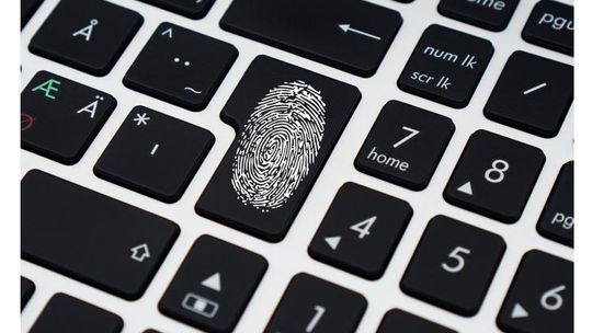 Jak zadbać o dane osobowe i uchronić się przed wyłudzeniem?