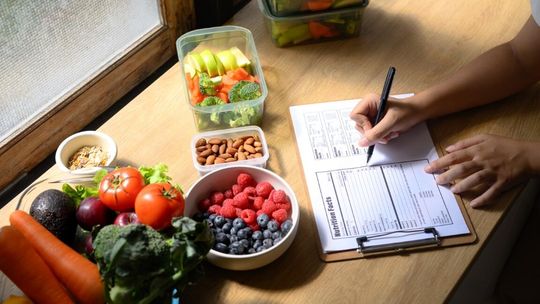 Jak zostać dietetykiem sportowym? Poznaj wymagania i ścieżkę kariery