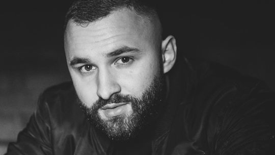 Jakub Bartocha z naszego regionu w finale konkursu radia ESKA. MeMo zagra na żywo!