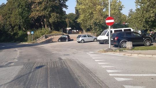 Jechać dalej czy nie? - zastanawiają się gryfinianie