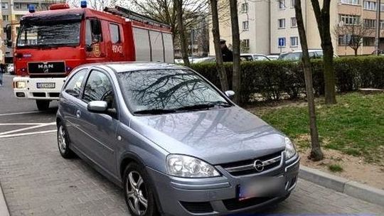 Jechał na haju przez miasto