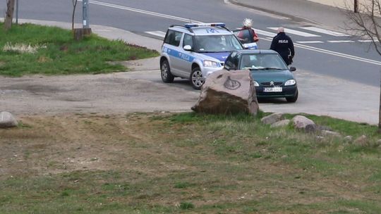Jechał przez miasto, mając 2 promile. Prawo jazdy już wcześniej zabrał mu sąd Jechał przez miasto, mając 2 promile. Prawo jazdy już wcześniej zabrał mu sąd