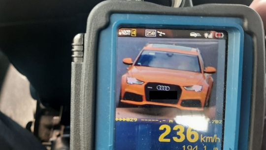 Jechał z prędkością 236 km/h. Zapłaci 30 tys. zł?