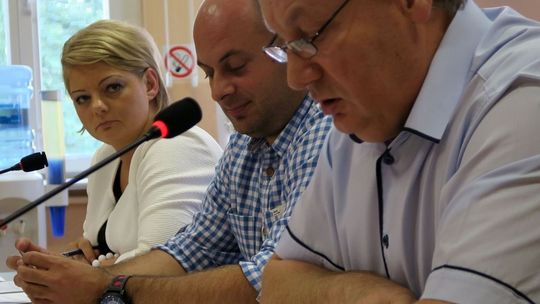 Jeden zrezygnował, a dwóch dobrali